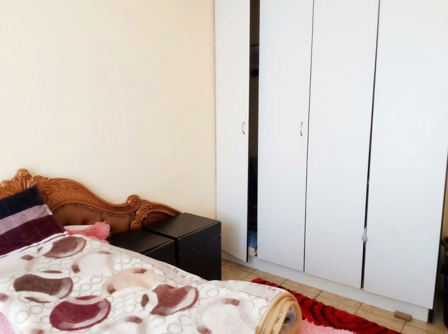 To Let 2 Bedroom Property for Rent in Mid Town North West